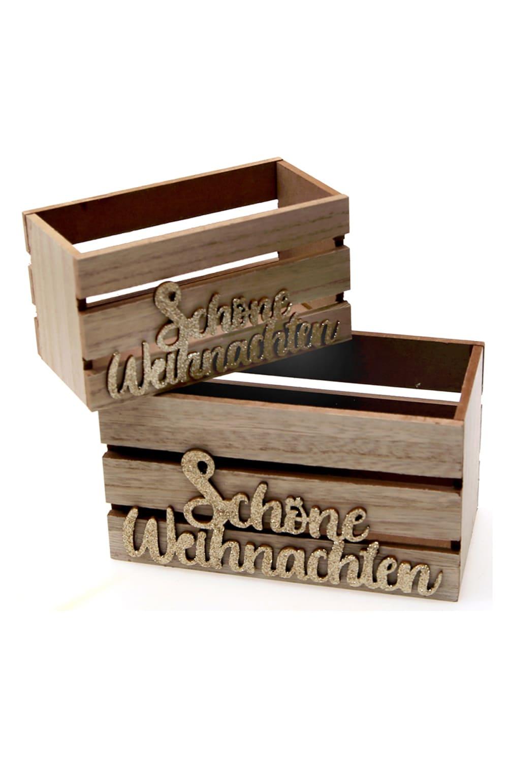 Die Holzkisten sind im 2er-Set erhaeltlich. Eine perfekte Weihnachtsverpackung fuer diverse Geschenke und Inhalte. Auf den Holzkisten steht die Aufschrift: Schoene Weihnachten. Mit diesen weihnachtlichen Holzboxen koennen Sie auch einen individuellen und persoenlichen Adventskalender fuer Ihre Liebsten kreiiren.
