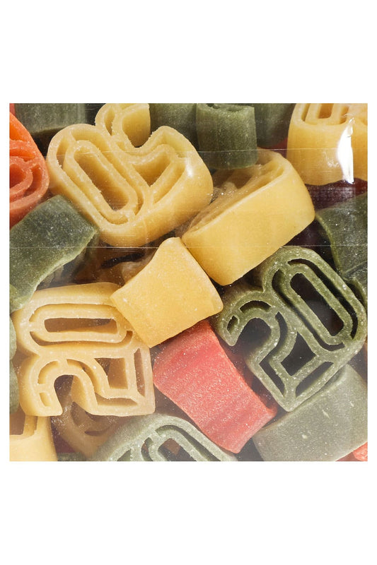 Motivnudeln mit der Zahl 20. Zahlenpasta zum 20. Geburtstag.