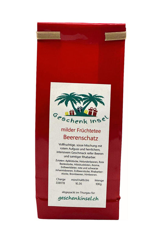 Tee mit der Aufschrift: Viel Glueck, und der niedlichen Schildkroete Lia. Die Schildkroete haelt einen Strauss voller vierblaettrigen Kleeblaettern in der Hand. Glueckstee von geschenkinsel.ch