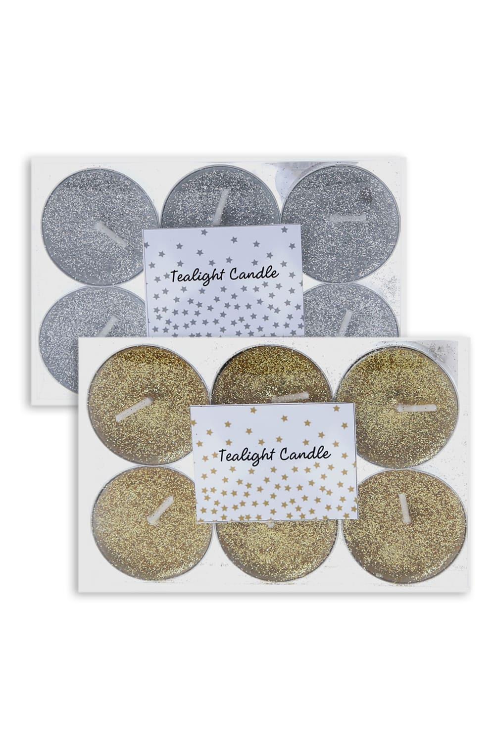 Schoene Teelichter im 6er-Set in der Farbe gold oder silber. Die Farbe kann ausgewaehlt werden. Ein perfektes Geschenk oder Mitbringsel fuer jeden Anlass. Auch sehr schoen als Dekoration fuer die Adventszeit und Weihnachten.