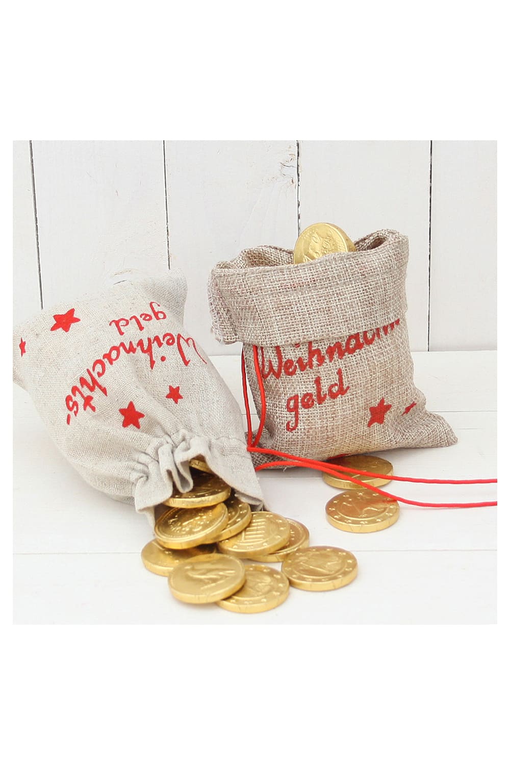 Dieser Jutebeutel ist in zwei diversen Farbtoenen erhaeltlich (auswaehlbar). Mit der Aufschrift: Weihnachtsgeld. Eine originelle und beliebte Geschenkverpackung fuer die Weihnachtszeit. Perfekte fuer ein Geldgeschenk oder ein Gutscheingeschenk zu Weihnachten!