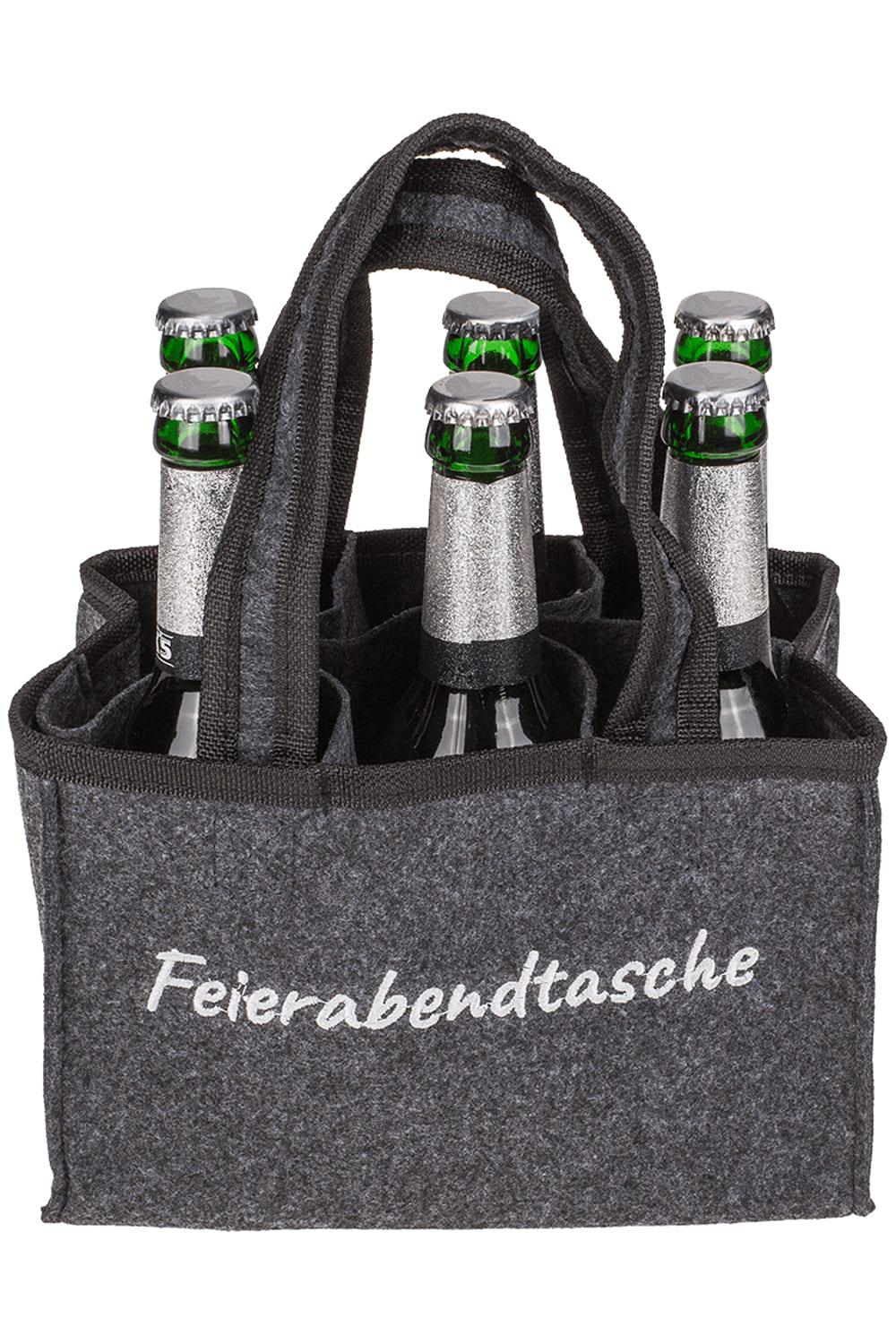 Die humorvolle Feierabendtasche hat Platz fuer sechs Flaschen Bier. Die Tasche ist aus grauem Filz und der Schriftzug ist weiss. Auf der Biertasche steht die Aufschrift: *Feierabendtasche". Einfach ein kreatives Geschenk fuer alle Bierliebhaber.