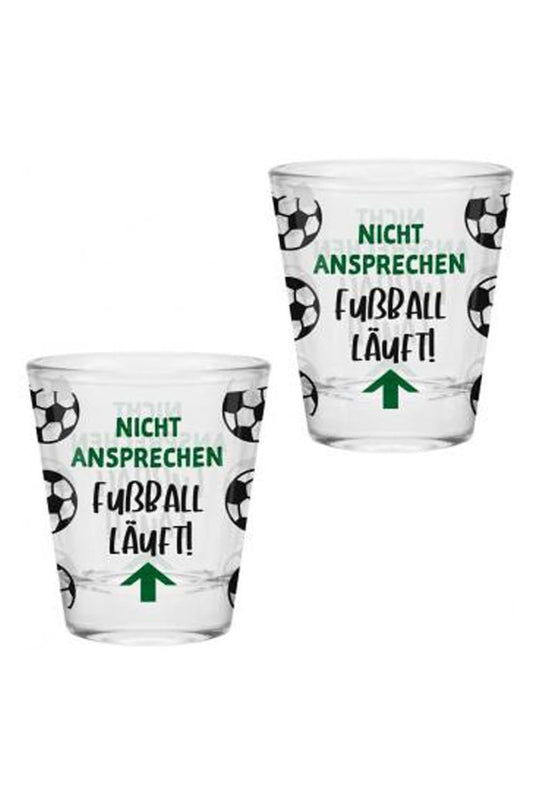 Das Fussball Schnapsglas ist mit witzigem Dekor und folgender Aufschrift: Nicht ansprechen, Fussball laeuft. Ein witziges Geschenk fuer alle Schnaps-Liebhaber!!! Dieses Schnaps-Geschenk passt zu jedem Anlass, vorallem auch zur EM oder WM Zeit! Auch ideal als kleines Mitbringsel! 