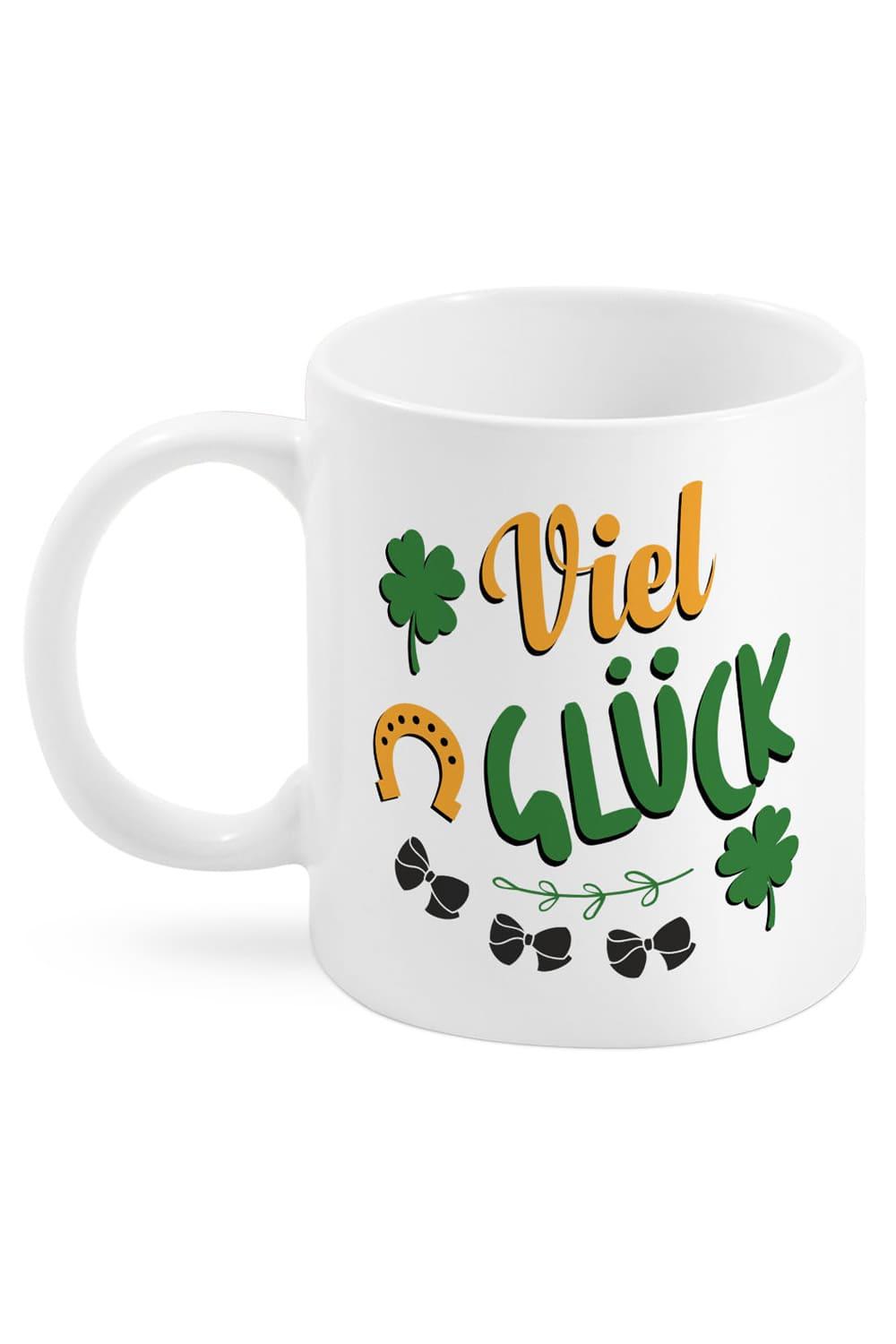 Die Tasse mit der Aufschrift: Viel Glueck. Die Glueckstasse ist beidseitig bedruckt. Perfekt fuer eine bevorstehende Pruefung, zum Geburtstag, zur Pensionierung, zum Abschied und weitere Lebenssituationen. 