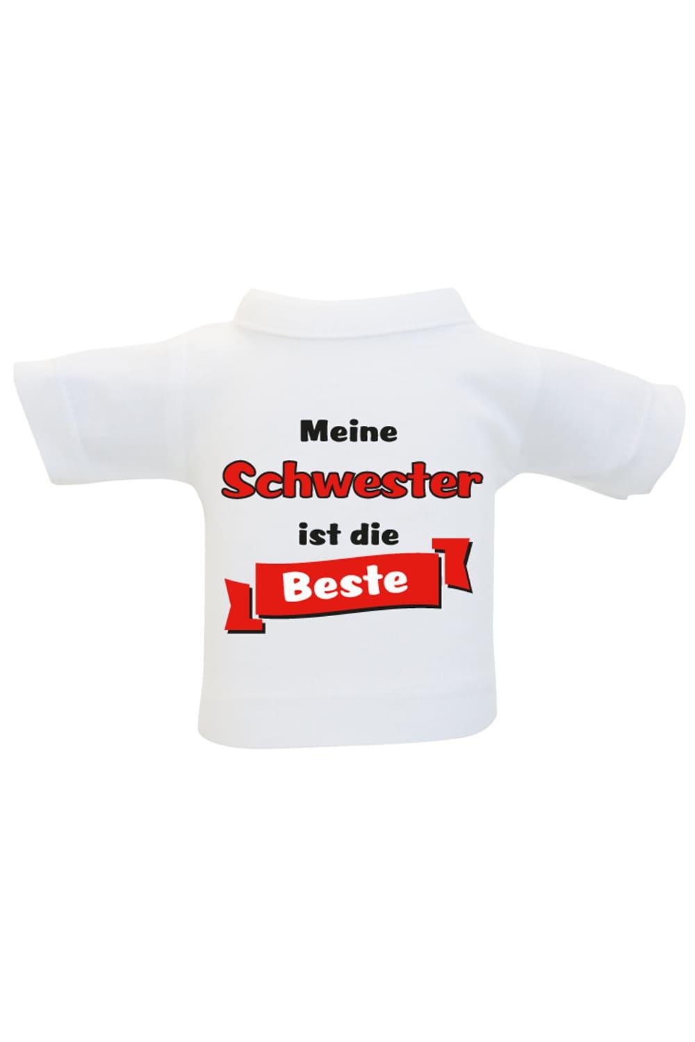 Das Mini T-Shirt ist ein lustiges Accessoire fuer Plueschtiere, Geschenke und Flaschen. Einfach das Mini Shirt einer Weinflasche oder einem Teddy anziehen und fertig ist die originelle Geschenkverpackung. Kleines Spruchshirt mit der Aufschrift: Meine Schwester ist die Beste. Zum Geburtstag oder zu Weihnachten.