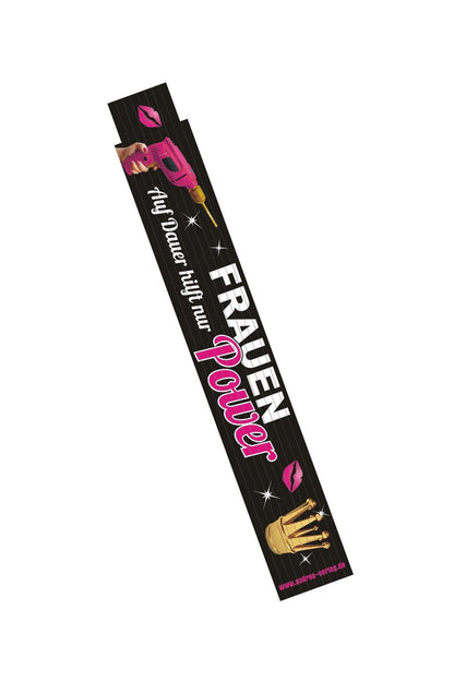 Meter mit dem Spruch: Auf Dauer hilft nur Frauenpower! Der lustige Doppelmeter ist das perfekte Geschenk fuer Frauen. Jetzt bei geschenkinsel.ch bestellen!