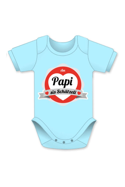 Papi Schaetzeli Baby Body mit Aufschrift und Spruch sowie einem Herzbild. Geschenk zur Geburt